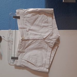 American Eagle Twill Shortie Short, White, Size 4